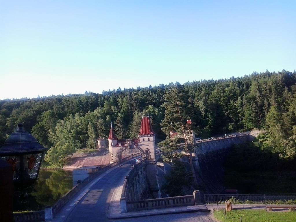 Penzion Hotelu Central Dvůr Králové nad Labem Exterior foto
